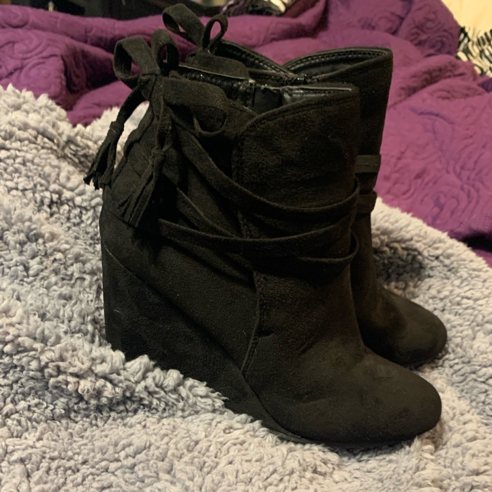 Wedge booties